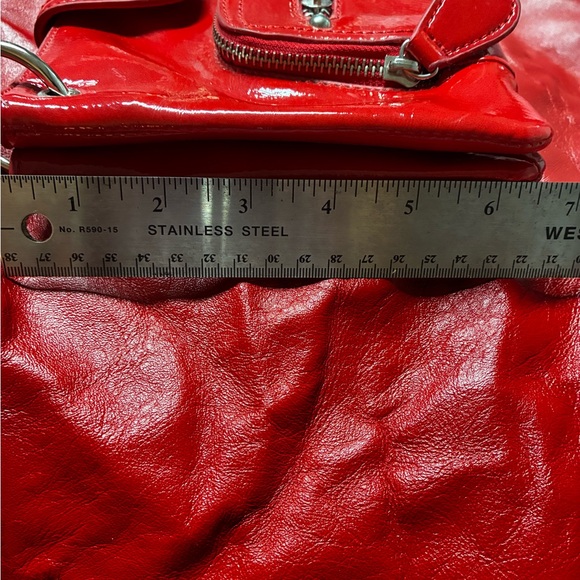 Naturalizer Red Shoulder Bag patent leather - Picture 10 of 11